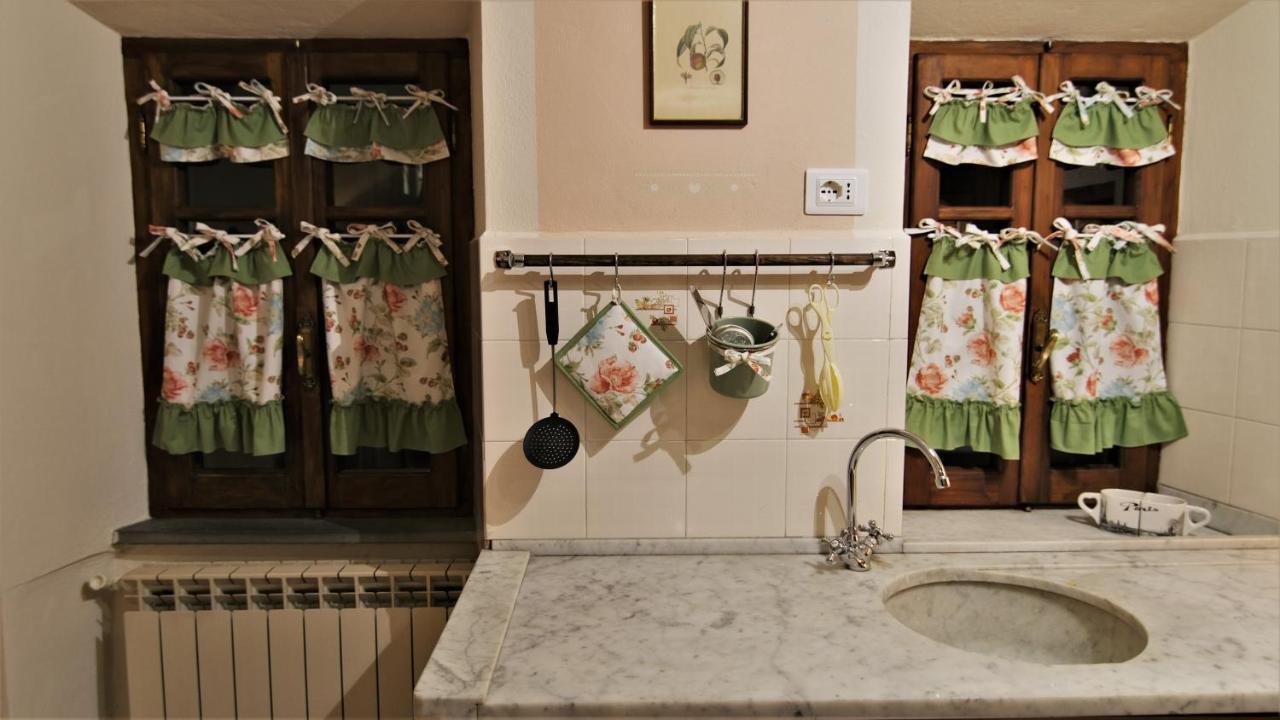 Villa La Casina Dei Cuori Di Nonna Miglia Pallerone Exterior foto