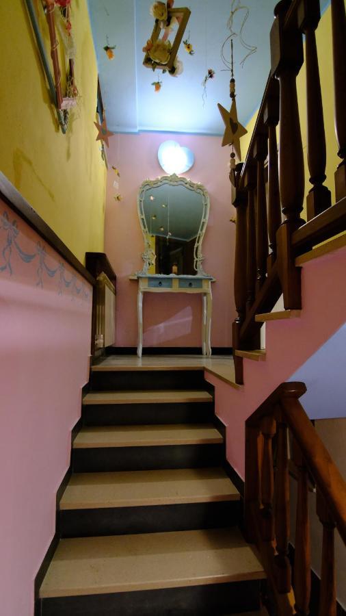 Villa La Casina Dei Cuori Di Nonna Miglia Pallerone Exterior foto