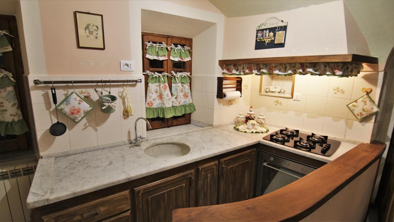 Villa La Casina Dei Cuori Di Nonna Miglia Pallerone Exterior foto